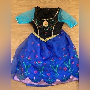 Anna costume
